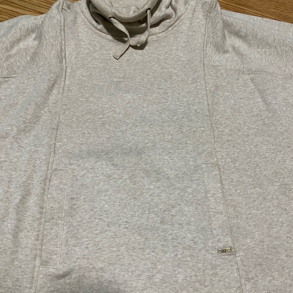 UGG Cream poncho cape - Picture 3 of 6